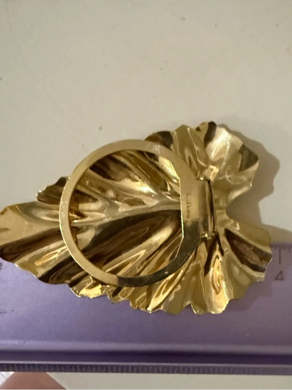 N/A gold tone